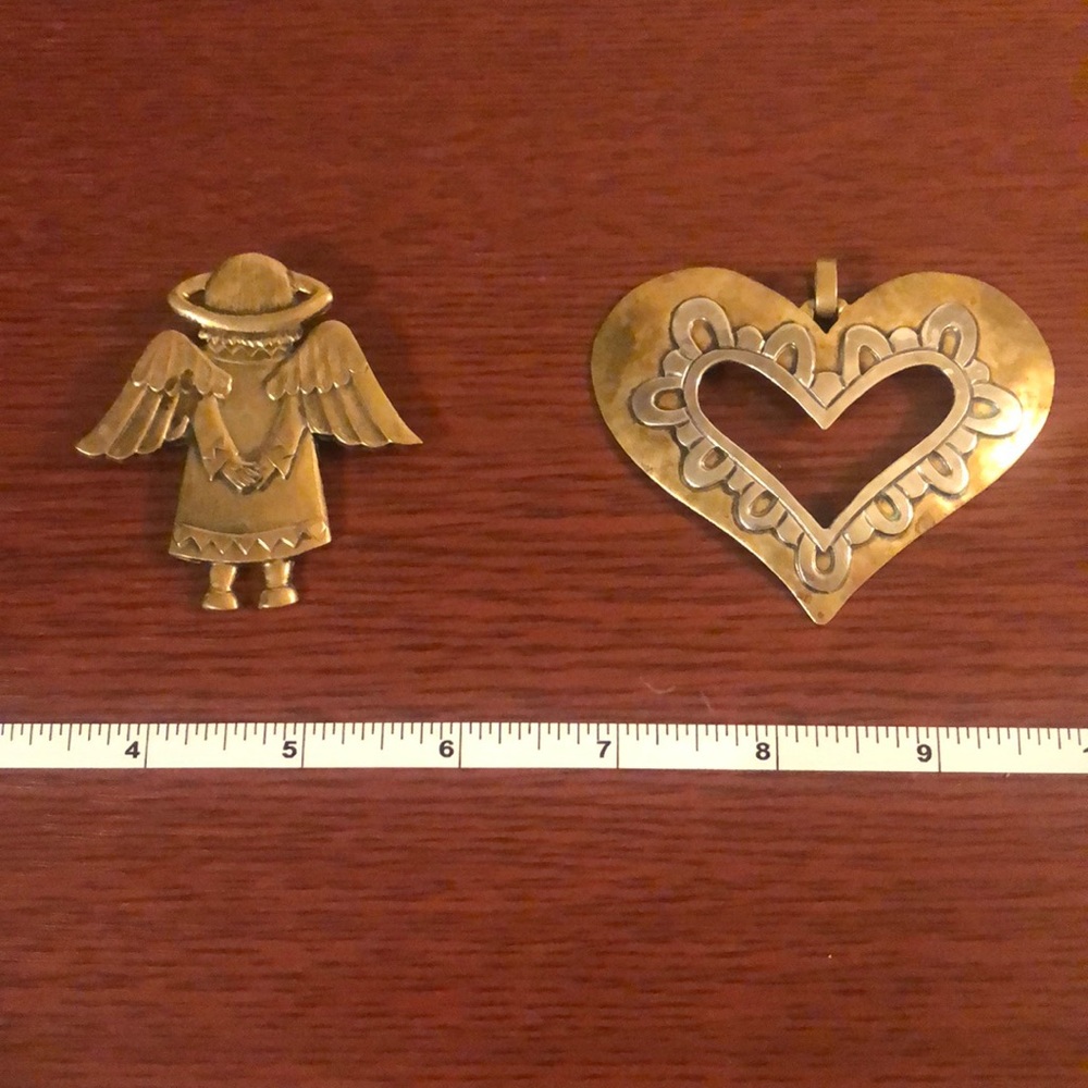 JEEP COLLINS- Large RETIRED heart Pendant & Angel